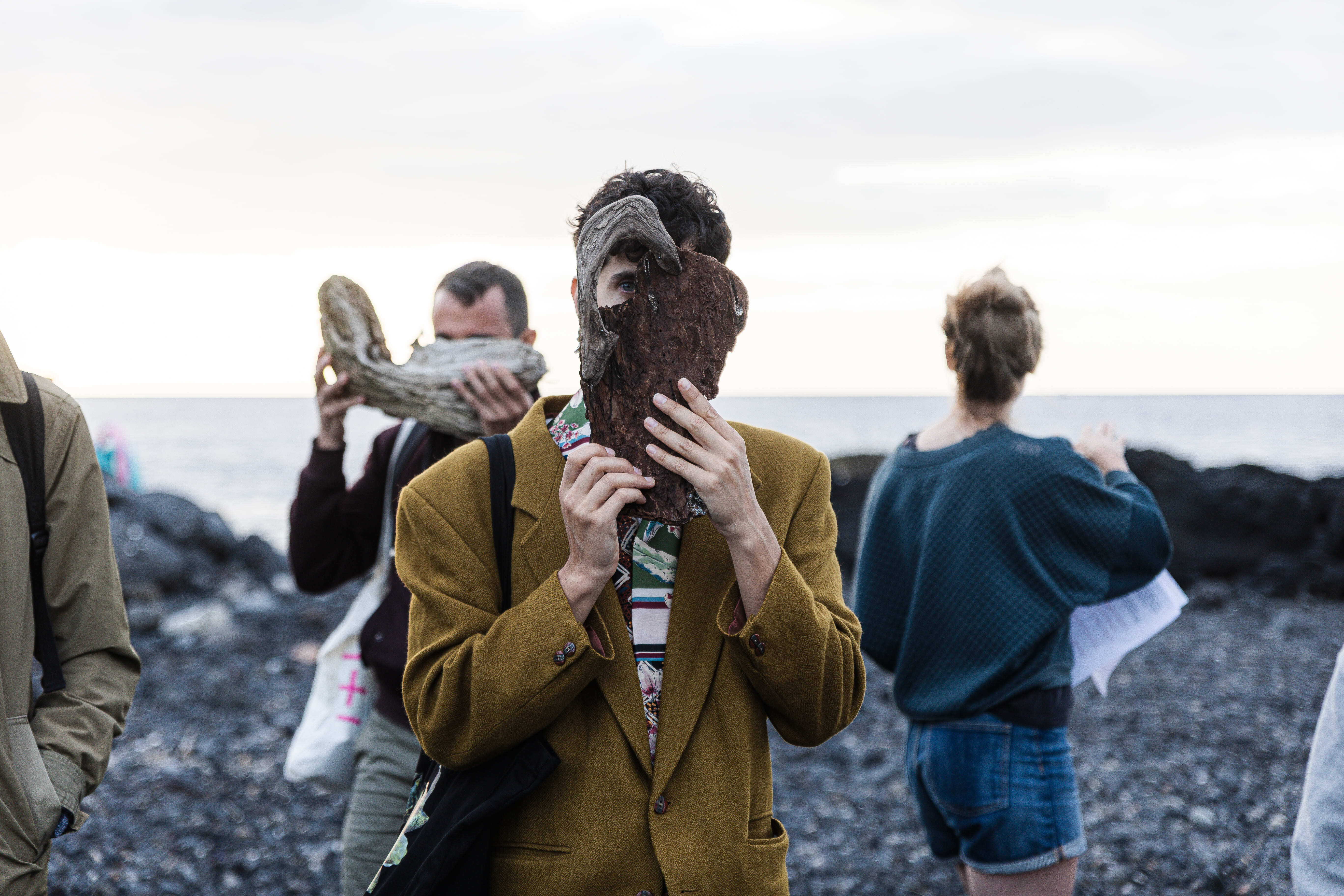 BIENAL2025 Abertura Performance Helle Domingo Tomas Rego 013